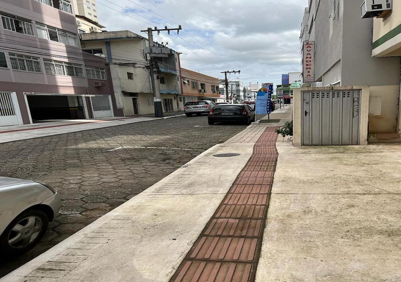 Residencial Louise Pensión Balneário Camboriú