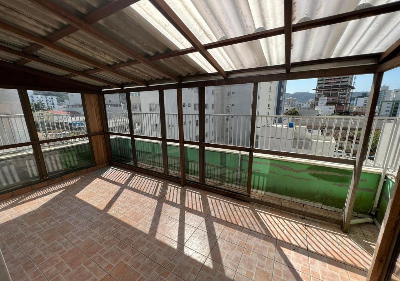 Residencial Louise Pensión *